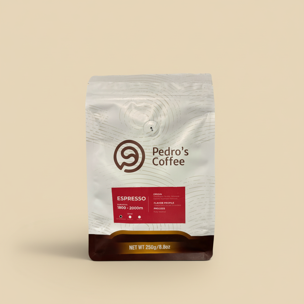 Pedro's Coffee Espresso - kellertävä tausta ilman referenssiä